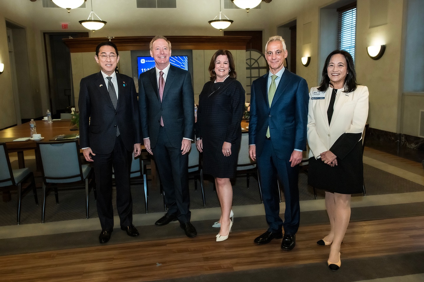 Microsoft commits billions to develop AI and cloud in Japan