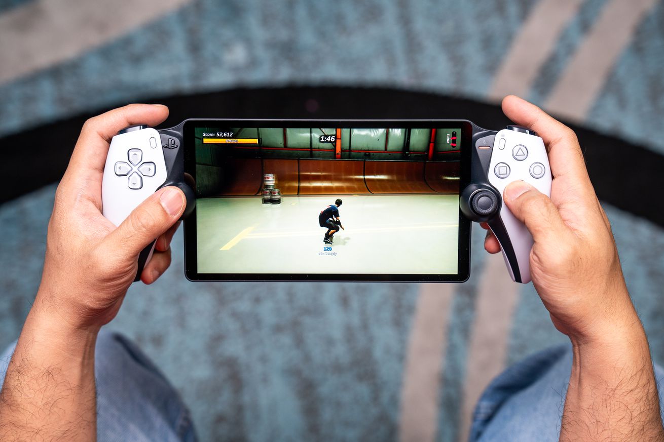 Sony’s PlayStation Portal hacked to run emulated PSP games