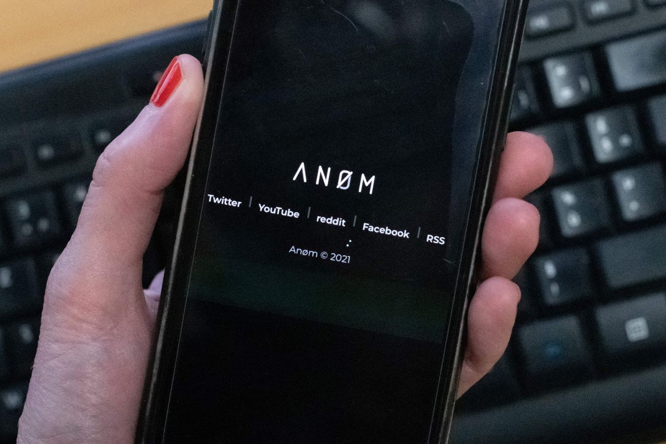 How the FBI built its own smartphone company to hack the criminal underworld