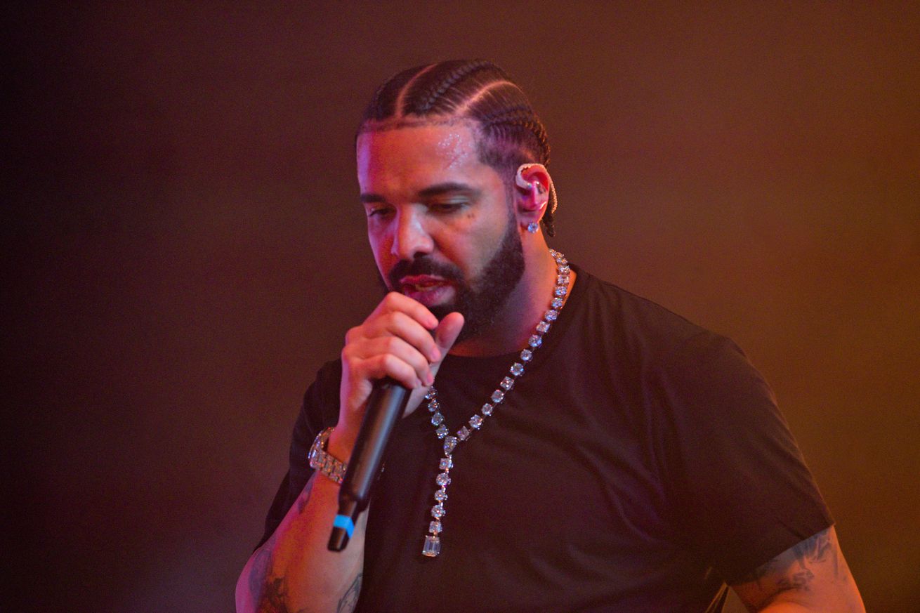 Drake threatened with lawsuit over diss track featuring AI Tupac
