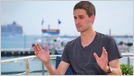 Snap reports Q3 revenue of $298M, vs. $283M estimated, up 43% YoY, and DAUs of 186M, vs. 186.1M estimated, up 5% YoY but down 1% QoQ (Sara Salinas/CNBC)