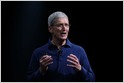Tim Cook attacks the "data industrial complex" and calls for comprehensive US privacy laws in speech at conference on data protection and privacy in Brussels (Natasha Lomas/TechCrunch)