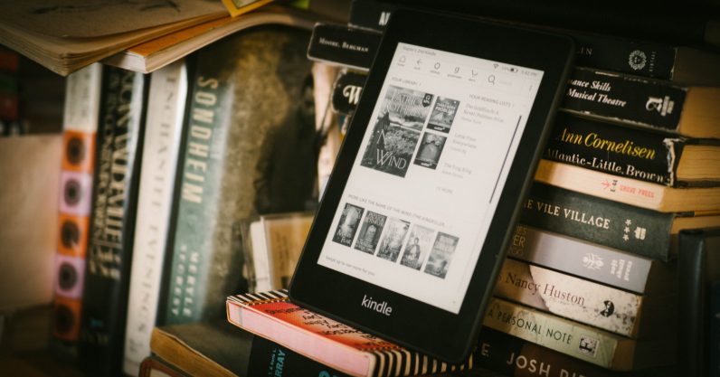 Kindle Paperwhite 2018 Review: The best ereader for the money adds waterproofing and audiobooks