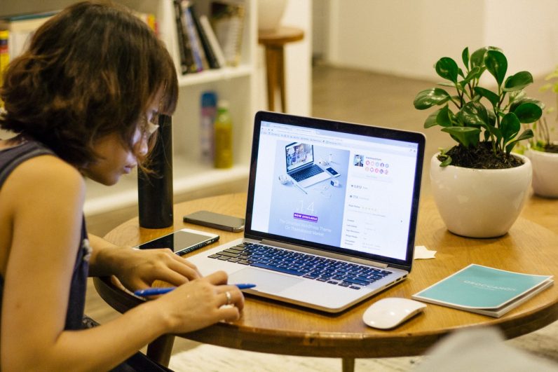 This $20 course breaks down the secrets to successful freelancing