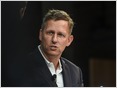 Behind the scenes at Mithril Capital, Peter Thiel's other fund primarily run by Ajay Royan, which sources describe as an investment firm in disarray (Theodore Schleifer/Recode)