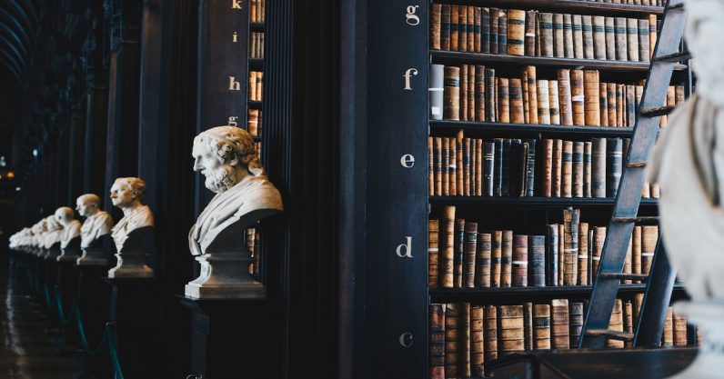 A brief history of cryptocurrency and blockchain white papers