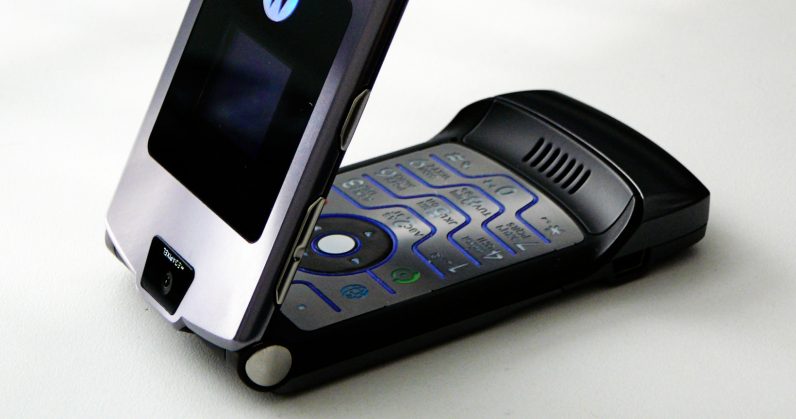 Flip-phone foldables might be the next big thing in gadgets this year