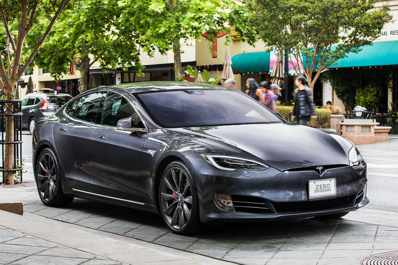 British Columbia passes emissions law banning sale of gas-powered cars by 2040