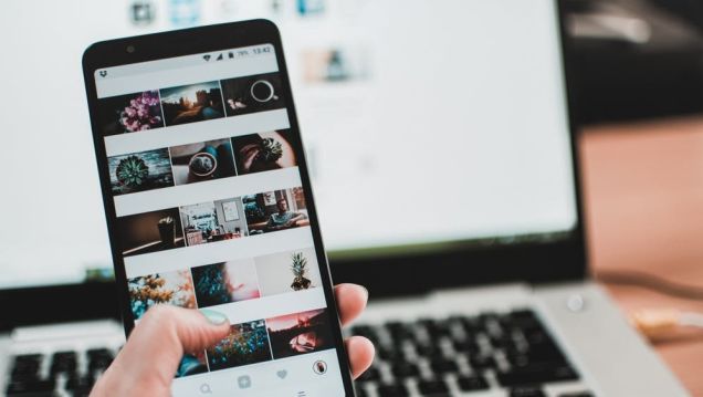 How to Add Song Lyrics to Your Instagram Story