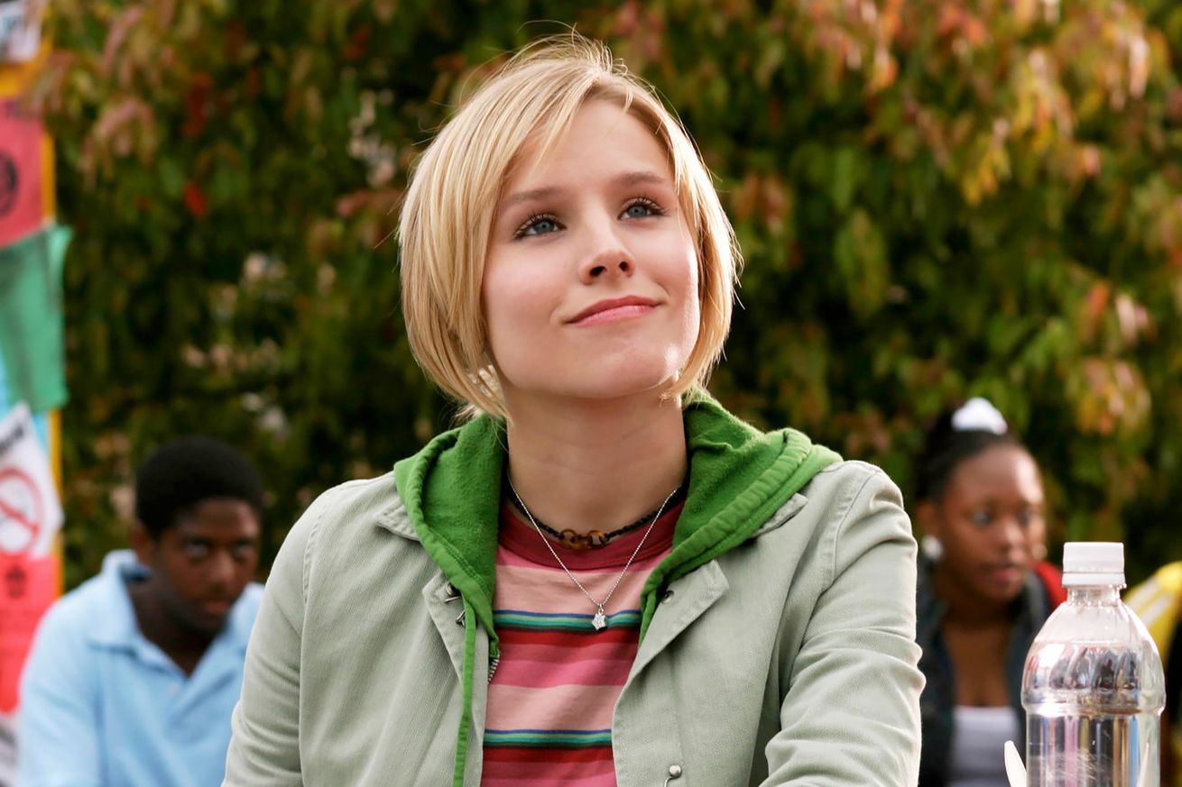 Hulu will begin streaming the first three seasons of Veronica Mars on July 1st