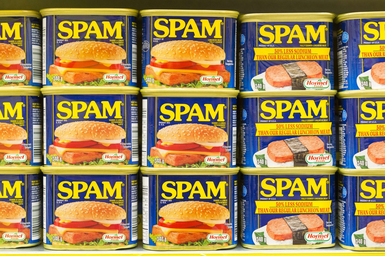 Endless AI-generated spam risks clogging up Google’s search results