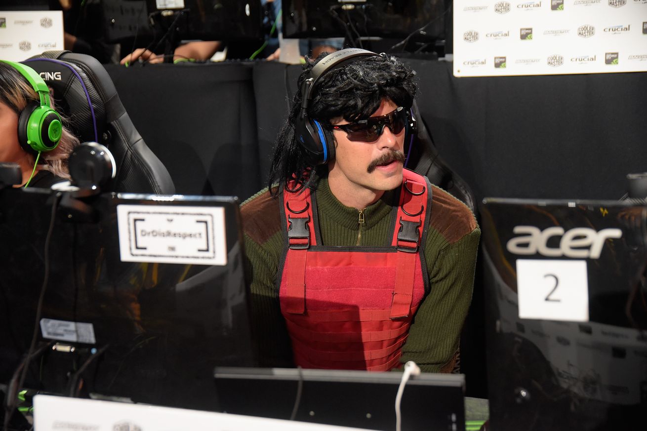 Dr Disrespect and other creators keep hiding their apologies