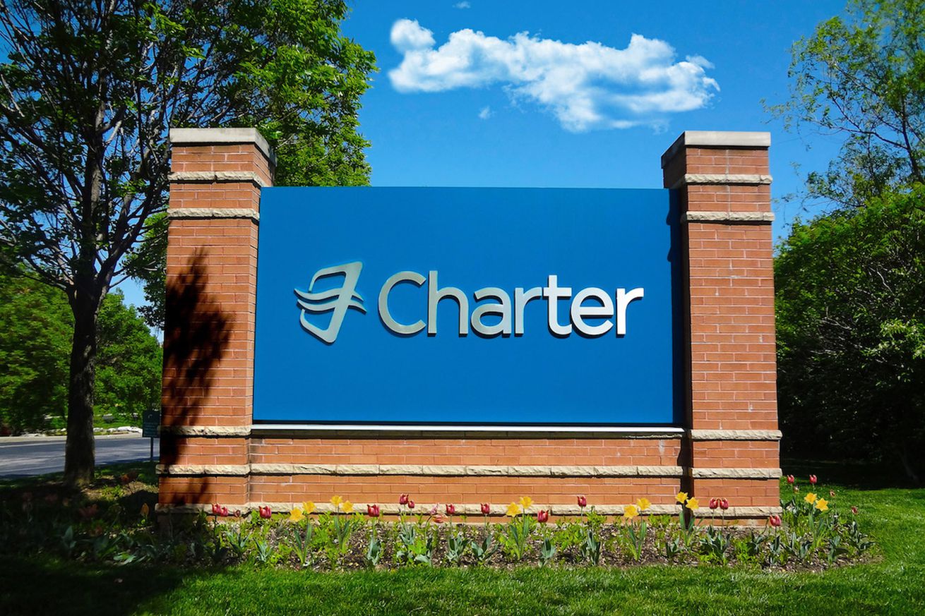 Charter gets to stay in New York, reaches new deal with state to roll out internet service