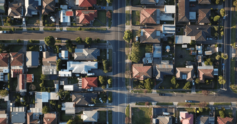 Can algorithms violate fair housing laws?