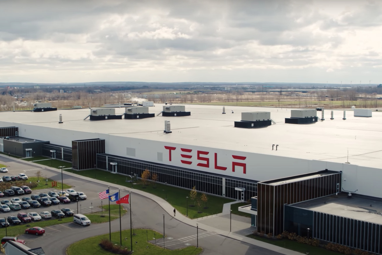 Tesla delivered 139,300 vehicles in the third quarter, smashing its previous record