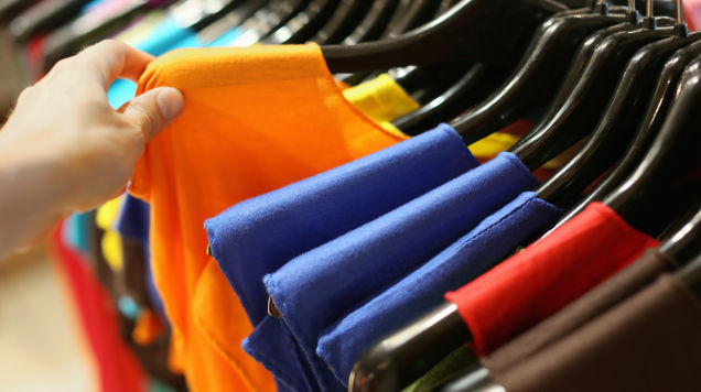 How to Tell If an Item of Clothing Was Made Specifically for a Factory Outlet