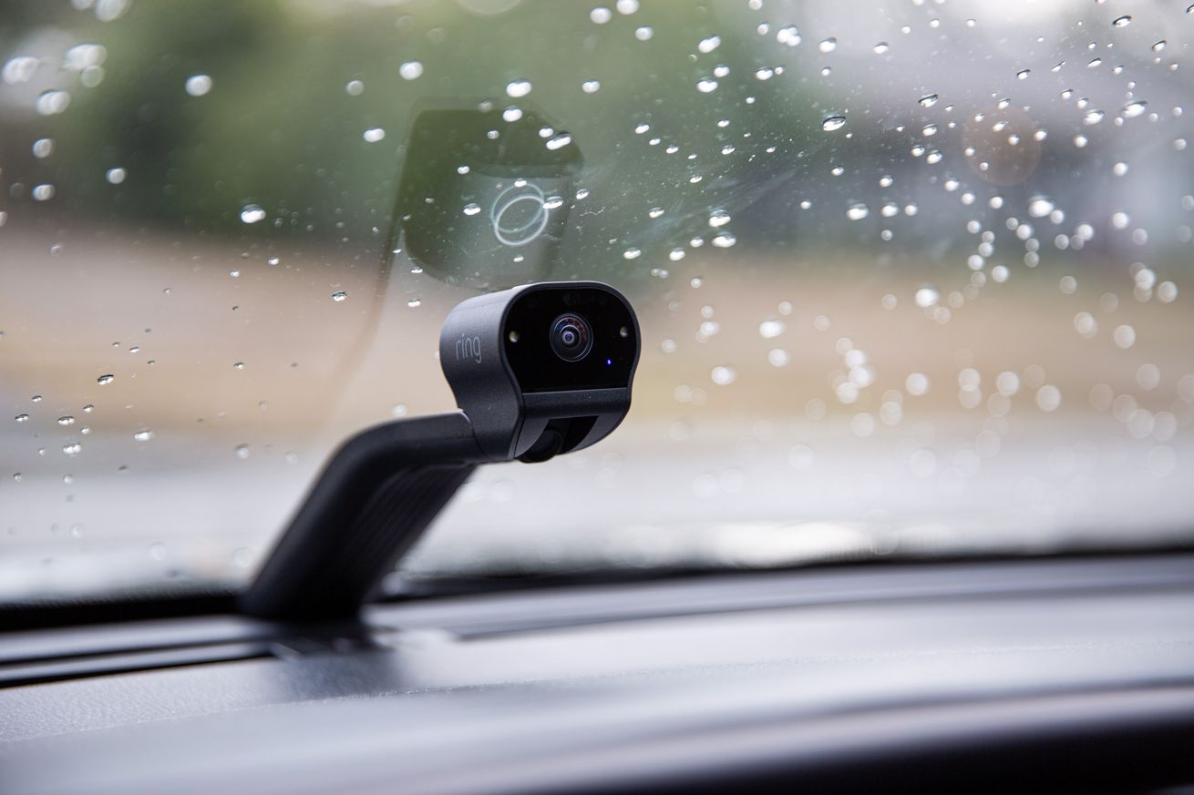 Ring stops selling its Car Cam dash cam