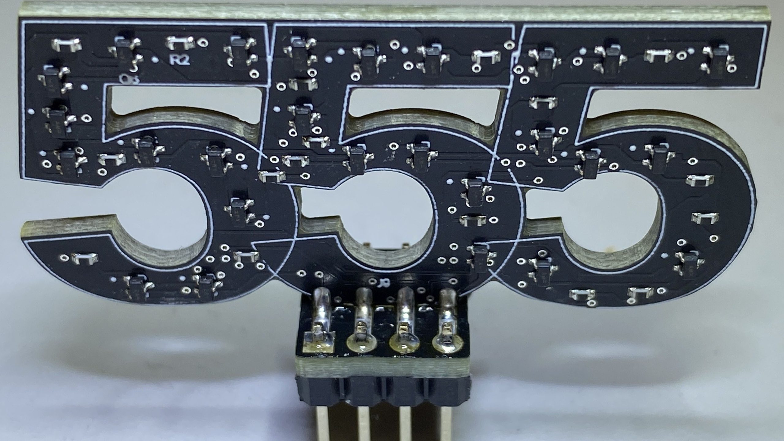 A 555-Shaped Discrete Component 555
