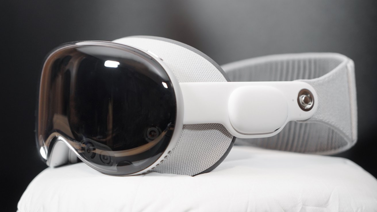 Apple Vision Pro early review: a peek into the future of computing