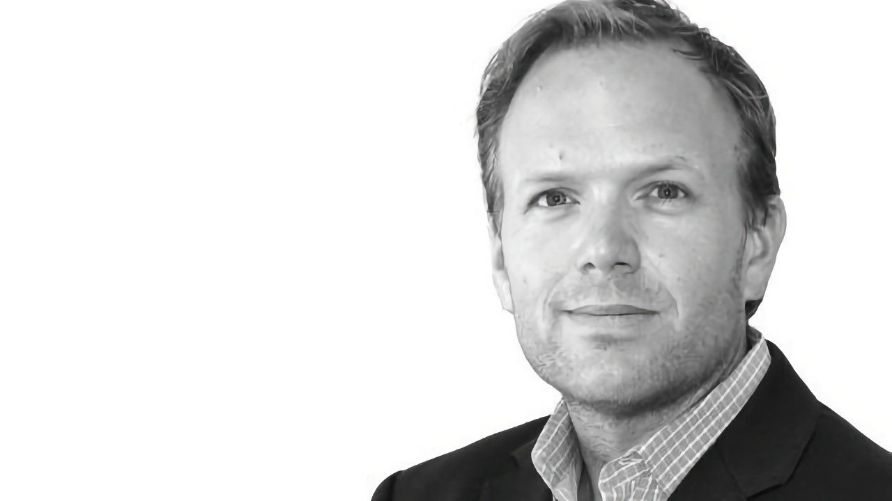 Ex-Apple executive in the running to lead joint ESPN, Warner, and Fox sports streamer