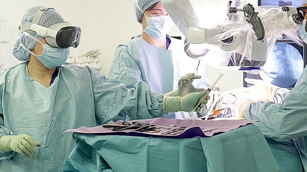HoloLens 2 swapped for Apple Vision Pro in UK spinal fusion operation