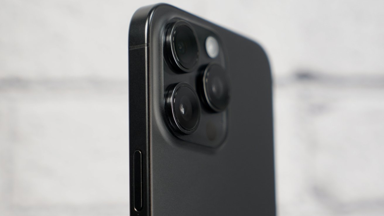 Apple blows away Wall Street earnings estimates, even with weak China iPhone sales