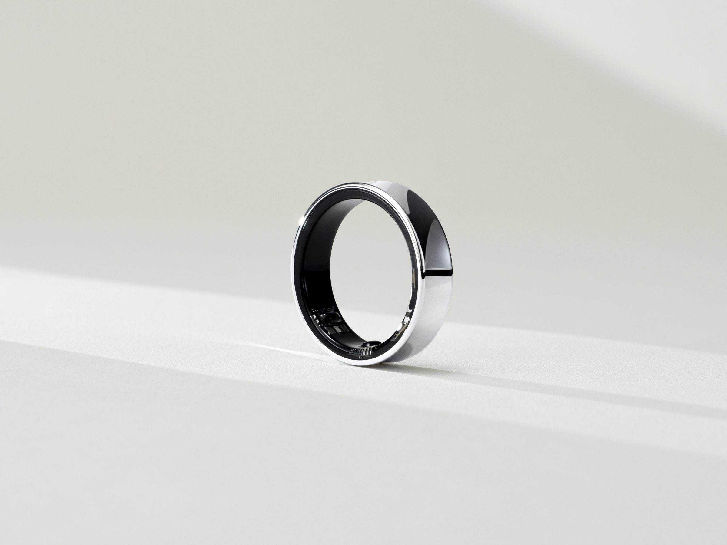 Hands-On With Samsung’s Health-Hacking Galaxy Ring