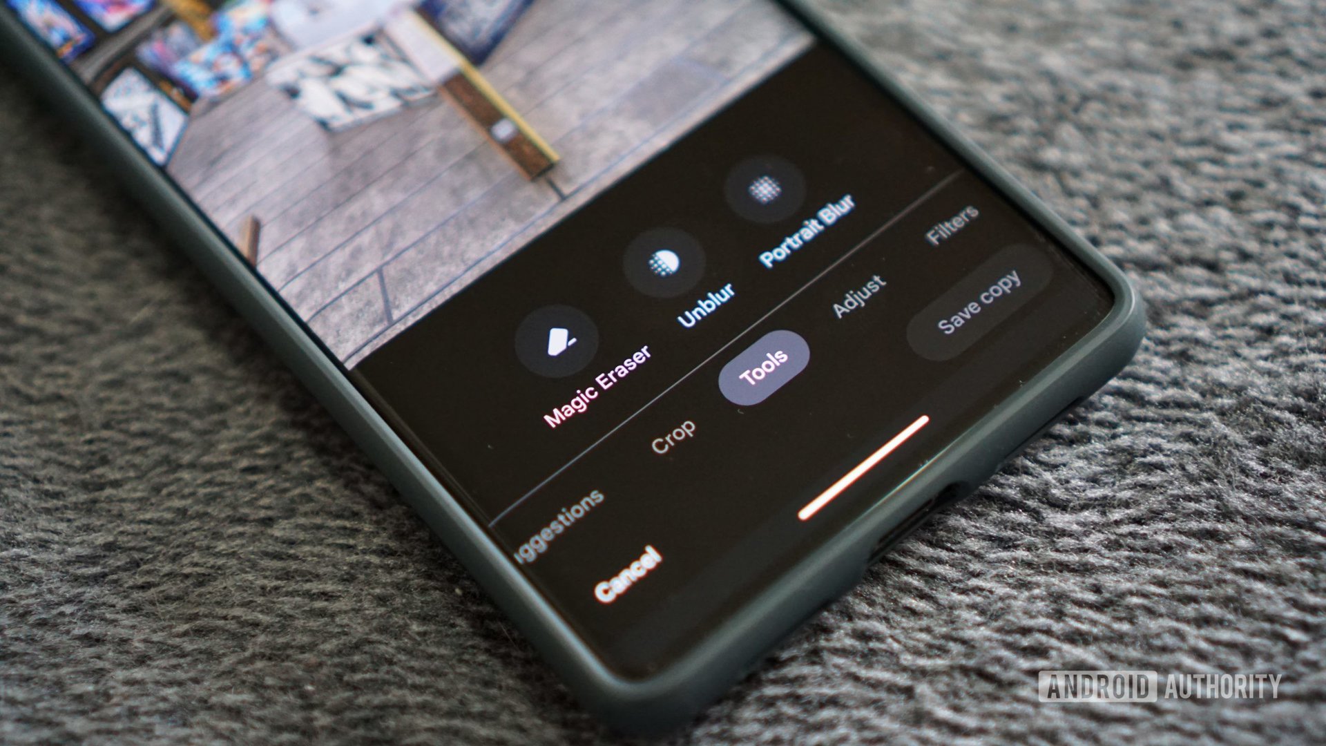 OneDrive might be getting a Pixel-style Magic Eraser tool as well (APK teardown)