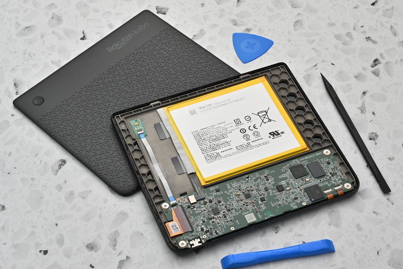 Kobo and iFixit partner for OEM parts and repair guides