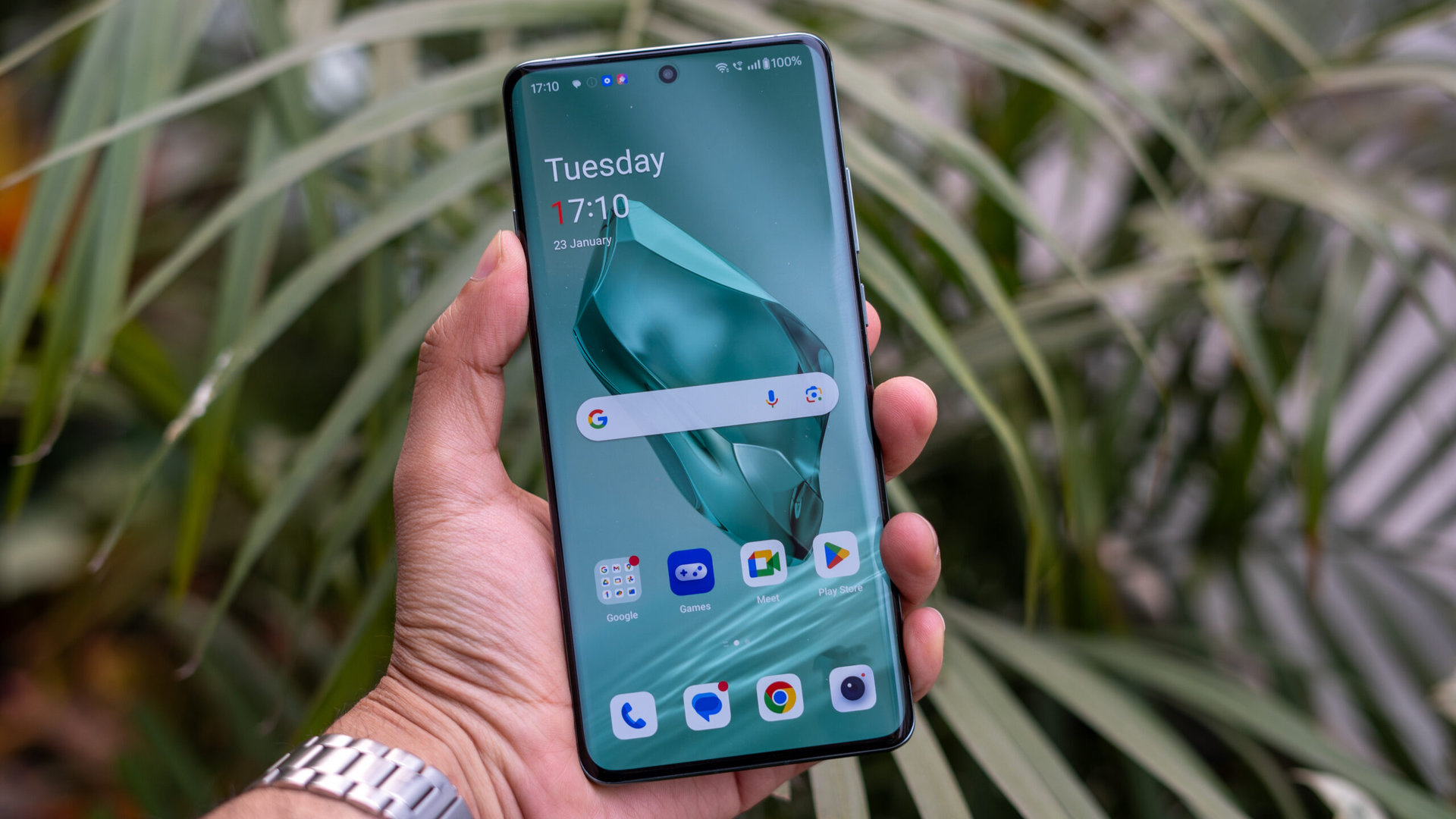 OnePlus phones could beat Pixels by supporting Google’s best AI model first