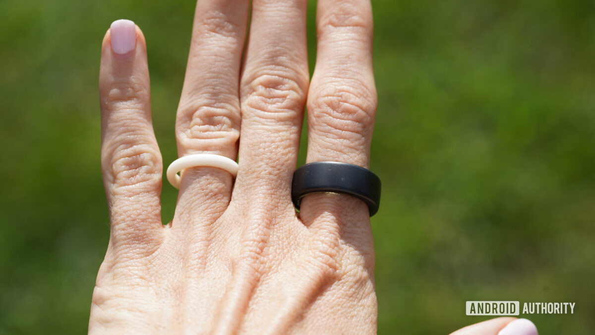 Smart ring vs smartwatch: Which one should you choose?