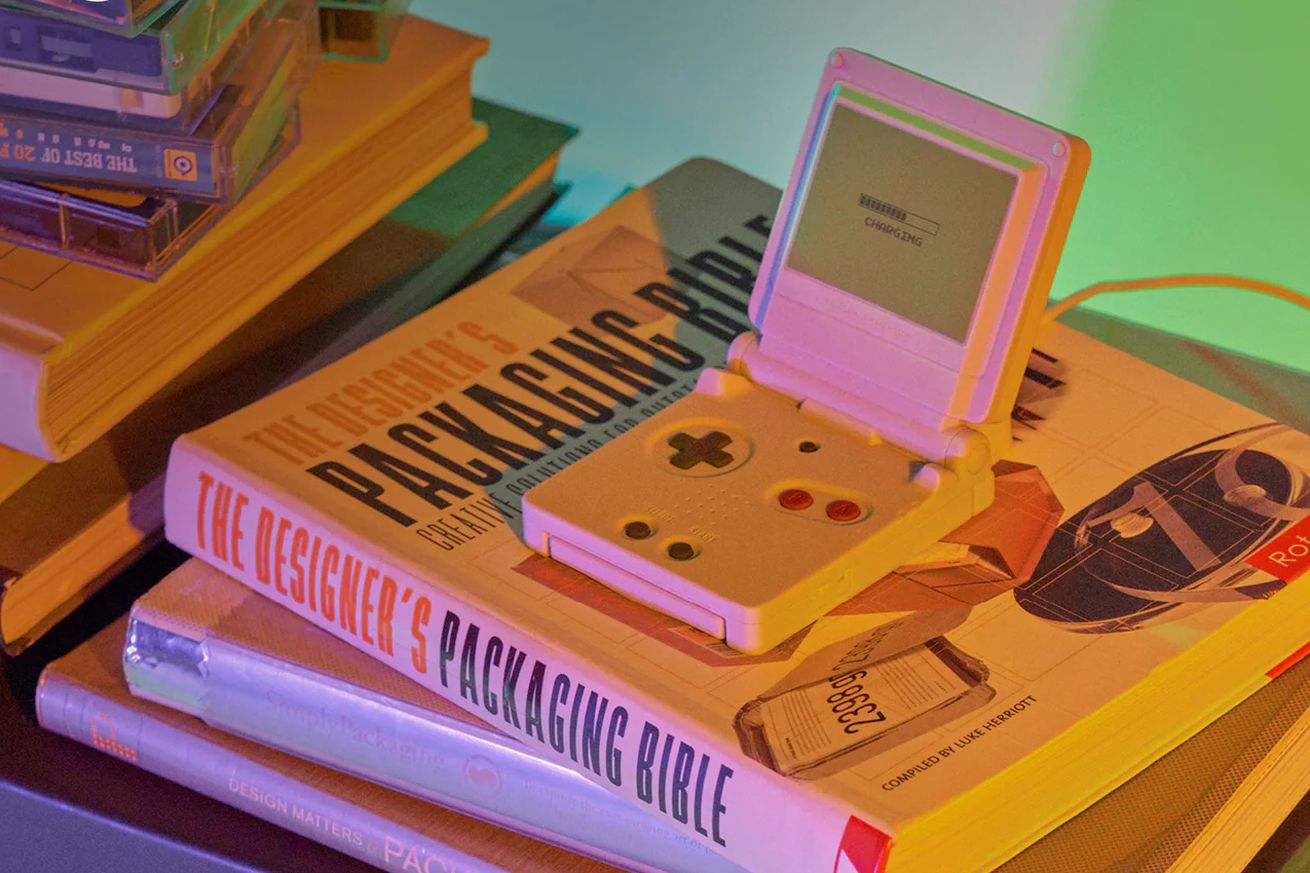 This Game Boy-looking phone stand is why MagSafe is good