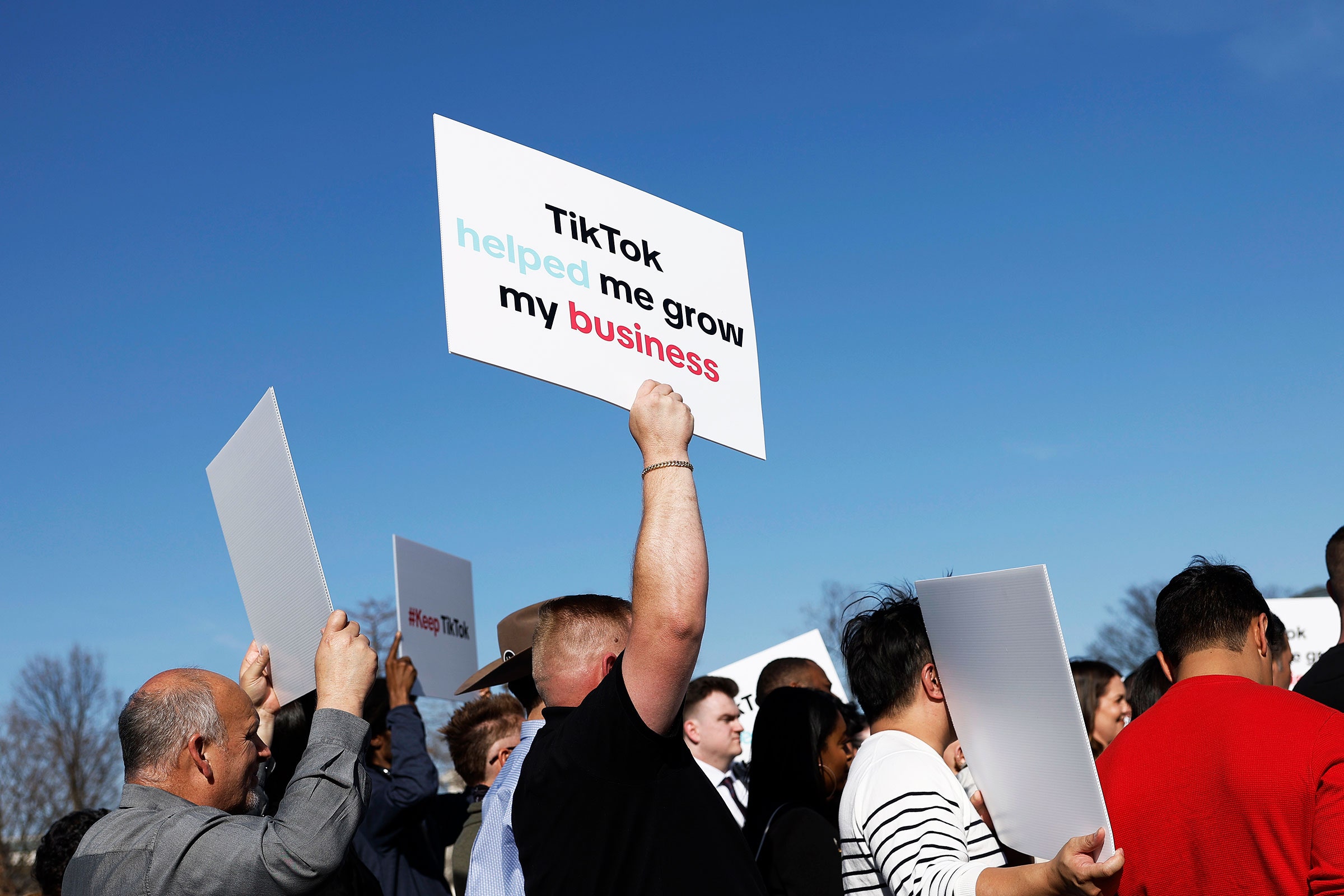 Senate Vote Leaves TikTok’s Creator Economy Staring Into the Abyss