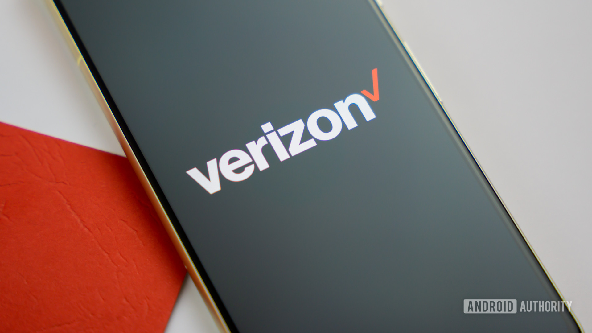 Verizon is giving a free Nintendo Switch to new home internet subscribers