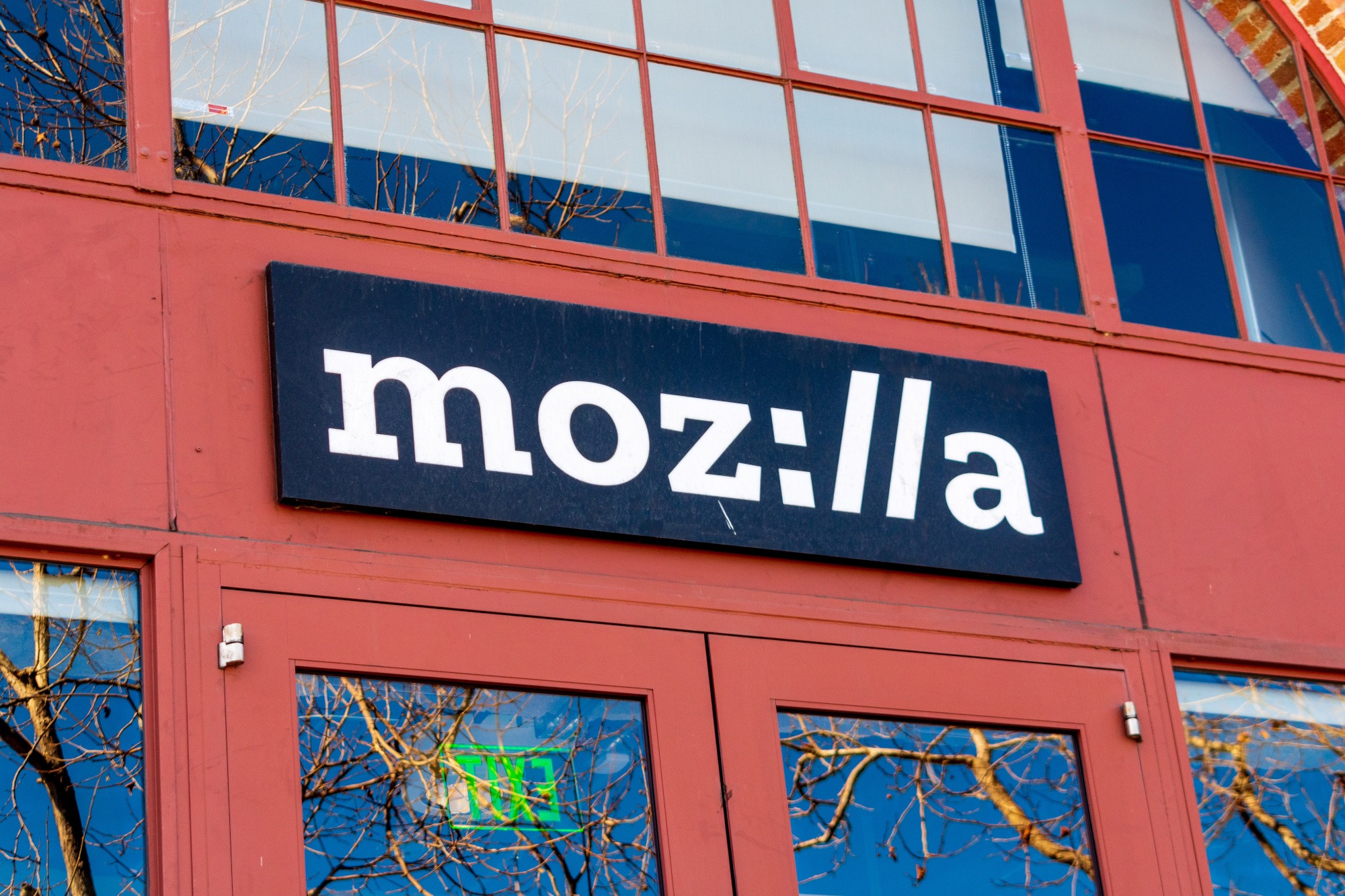 Mitchell Baker steps down as Mozilla CEO to become chair