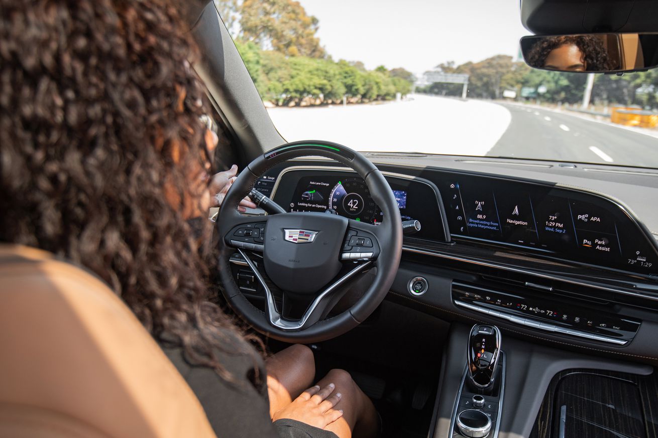 A top auto safety group tested 14 partial automated systems — only one passed