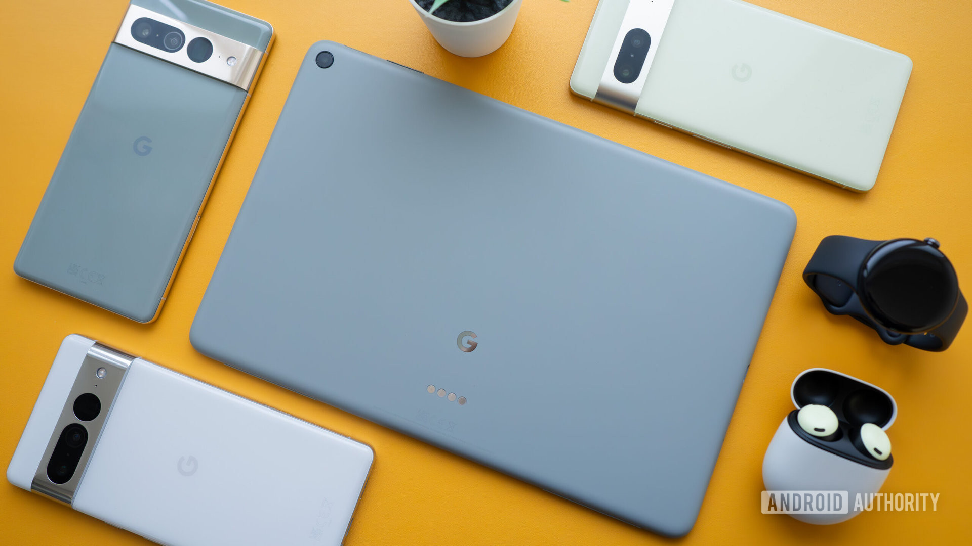 Dock-free Pixel Tablet spotted in European listings, official pen and keyboard coming too