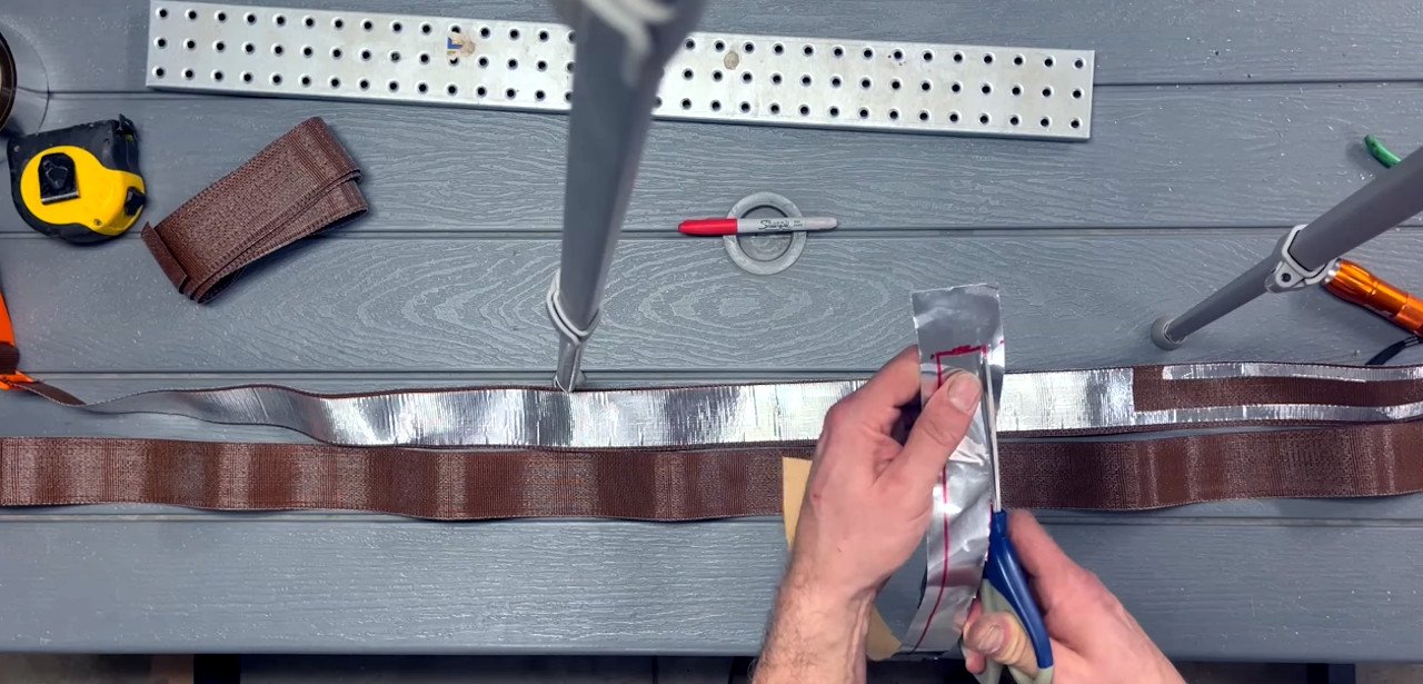 Super-Portable, Tunable VHF Antenna