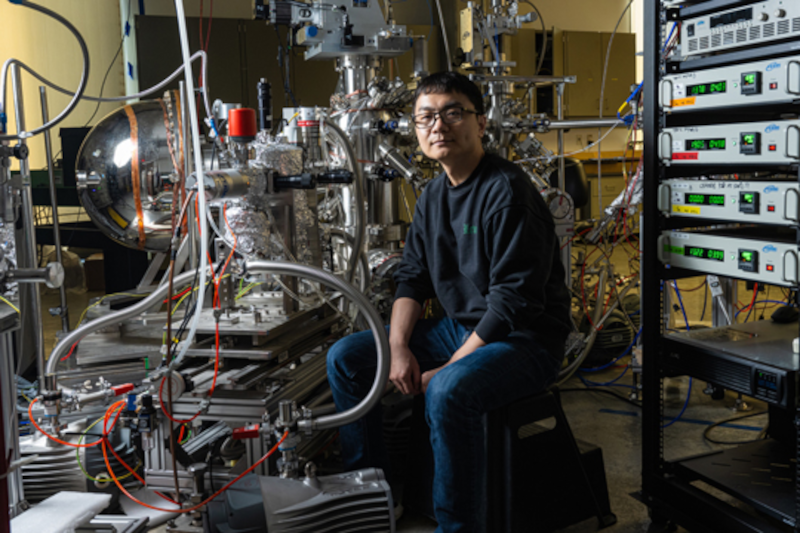 Metal Crystal Stops Electrons