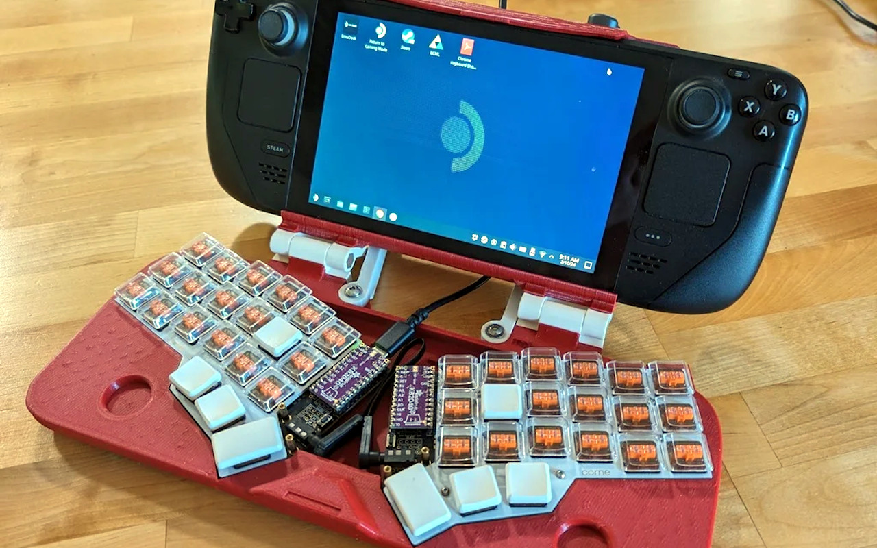 Printable Keyboard Dock Puts Steam Deck to Work