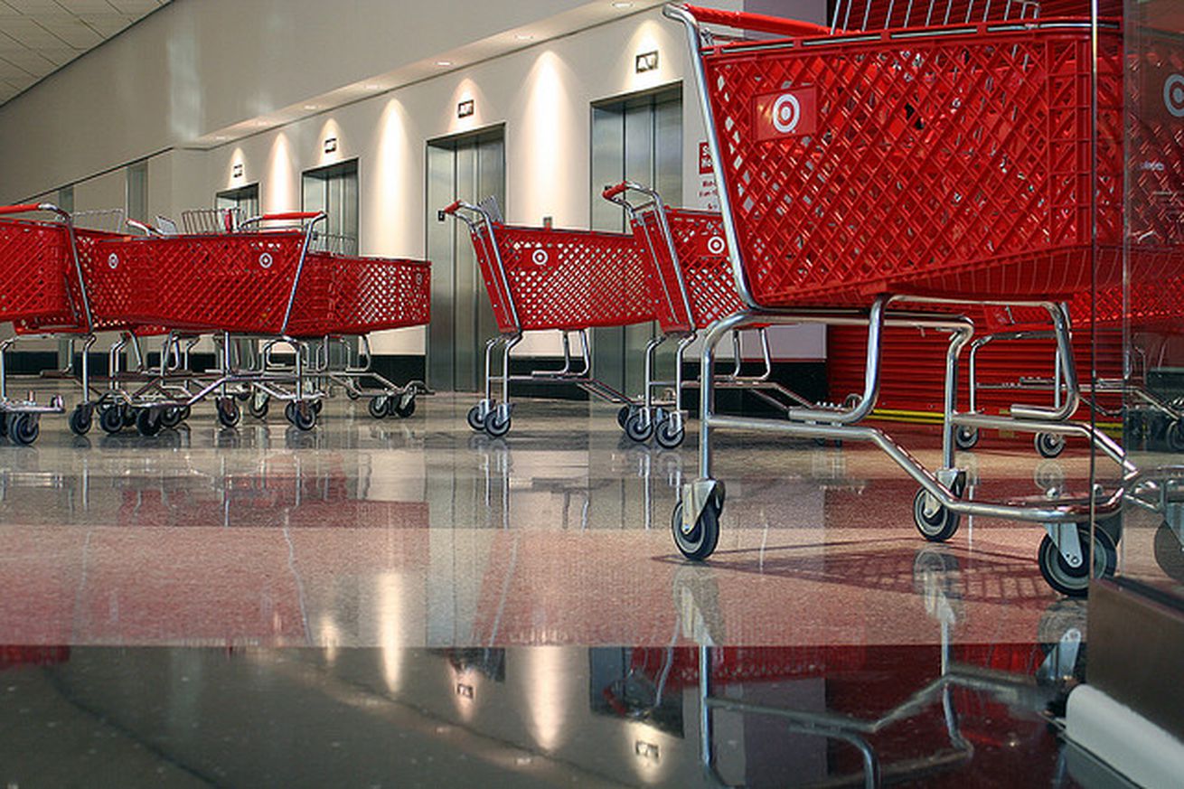 Target will launch unlimited rush shipping subscription to rival Amazon Prime