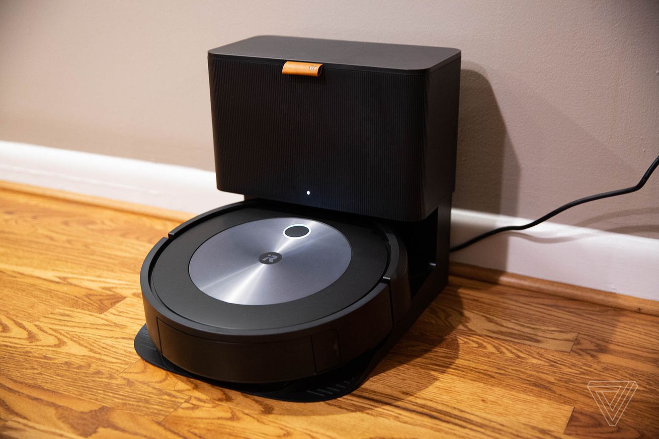 iRobot halts its Roomba subscription service as it gets a new CEO